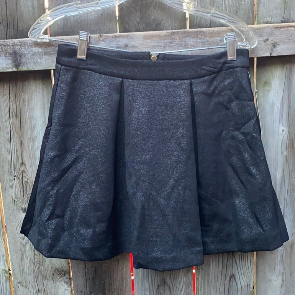 Bongo shimmer skirt sz. S NWT